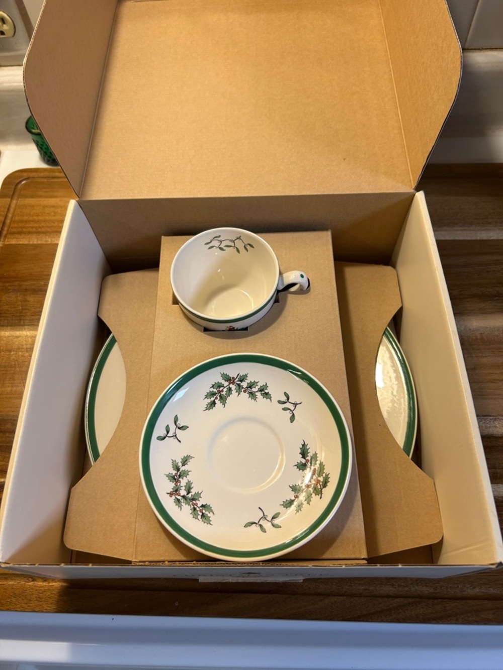 Spode Christmas Tree 3 piece buffet set - Picture 7 of 7